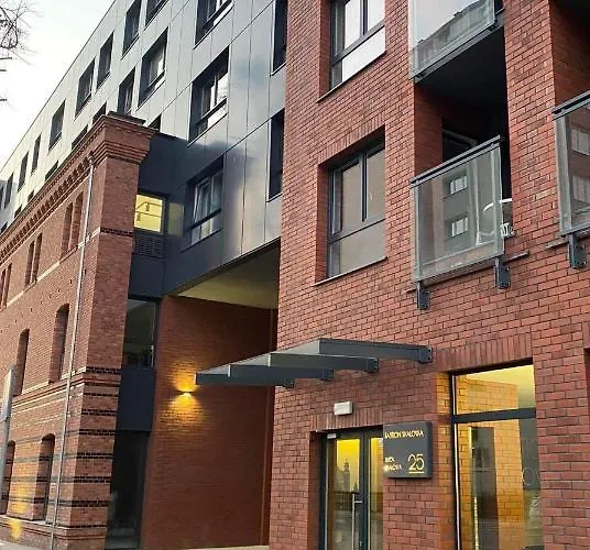 アパート Goldenrise *