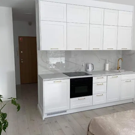 Goldenrise 아파트